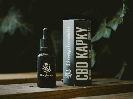 CBD kapky pro zvířata Bonghemia — broad‑spectrum konopný olej s lososovým olejem pro podporu klidného chování a zdravé kůže