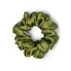 Olivová hedvábná scrunchie gumička normální