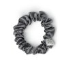 Šedá hedvábná scrunchie gumička minin