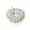Bílá hedvábná scrunchie gumička normální