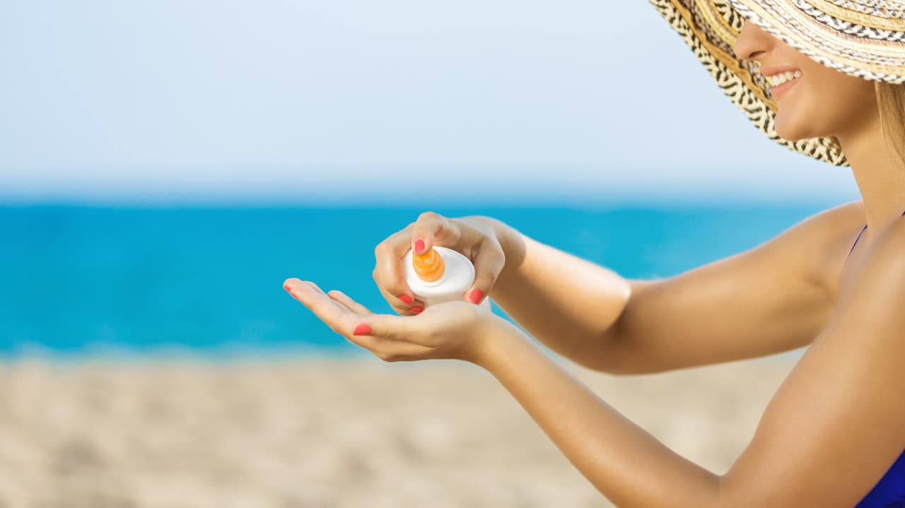 Aký opaľovací krém si vybrať k moru?
