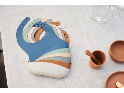 Detský silikónový podbradník Jollein1