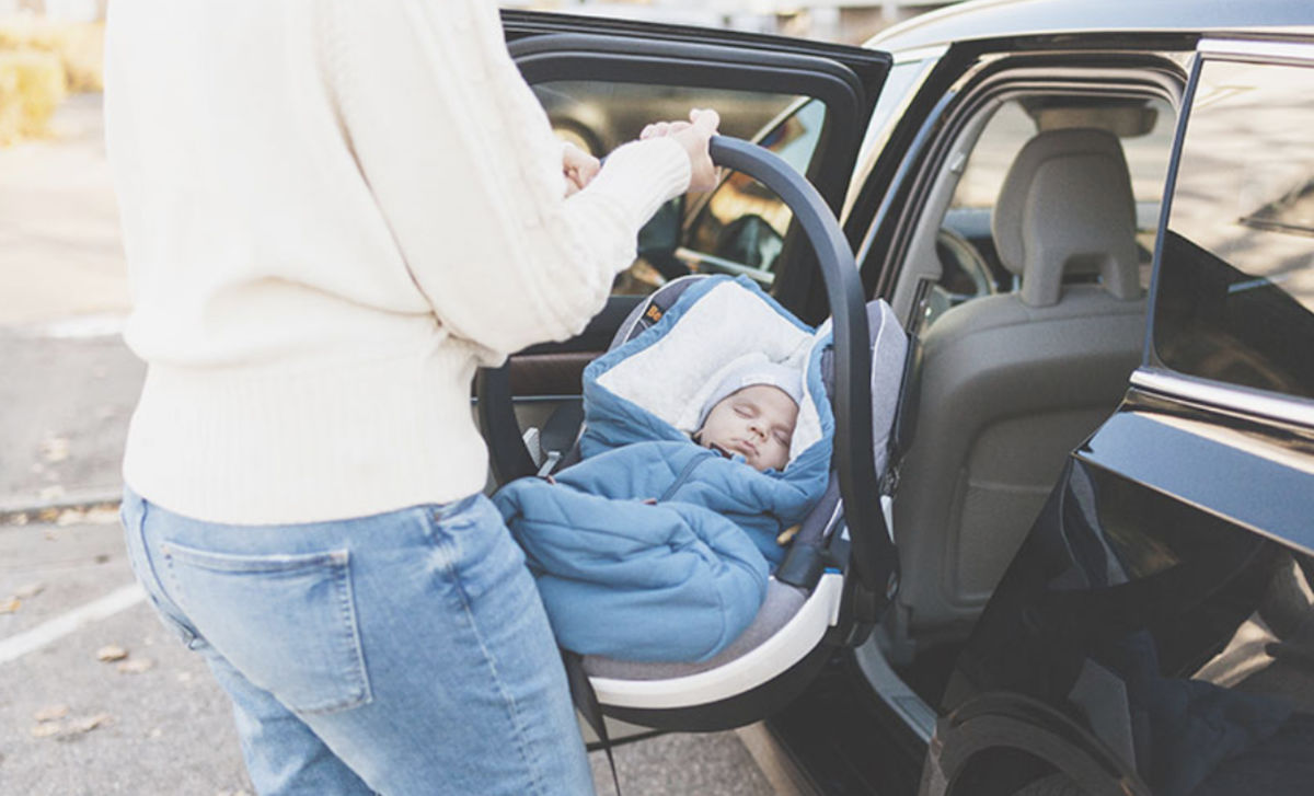 Deka do autosedačky, či je potrebná?