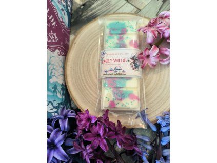 Emily Wilde Bookish Wax Melt