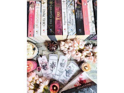 Dark Romance ligh pink bookmark set