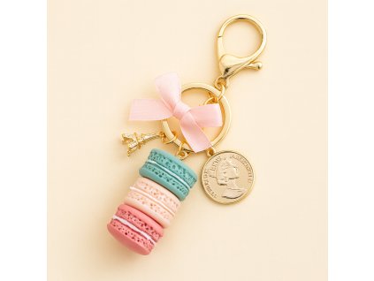 ChatGPT Image 14. 8. 2025, 23 07 37