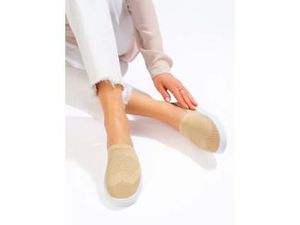 BÉŽOVÉ SLIPONY (Velikost 37.5)