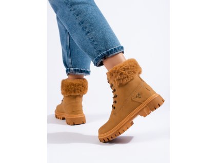 Hnědé dámské traperky s kožíškem (Velikost 37.5)