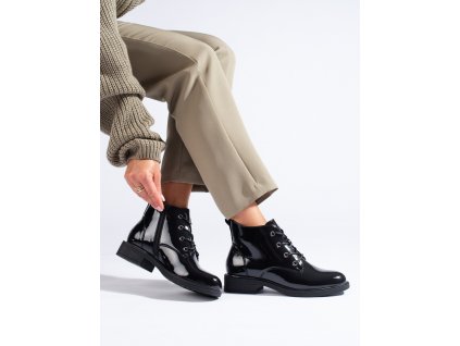 Lakované černé dámské kotníkové boty Vinceza
