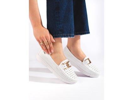 Bílé dámské mokasíny se sponou (Velikost 36)