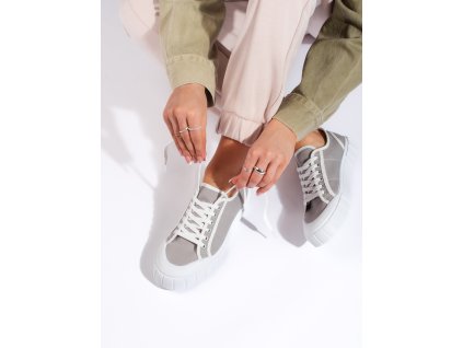 Pohodlné dámské černé tenisky (Velikost 36)