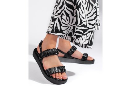 Černé sandály nazouvací na platformě (Velikost 36)