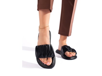 Černé dámské nazouváky (Velikost 36)