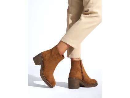Hnědé dámské kotníkové boty na sloupkovém podpatku (Velikost 36)