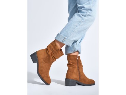 Hnědé kotníkové dámské kovbojky (Velikost 36)