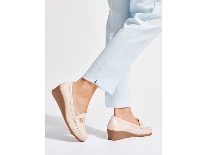 Béžové dámské mokasíny se sponou (Velikost 36)