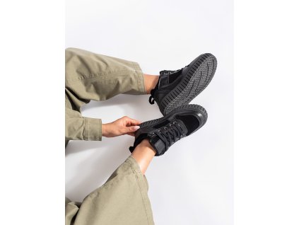 Černé vysoké dámské trampky (Velikost 36)