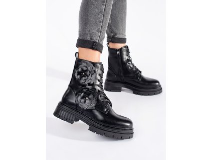 Černé zateplené workery s květy (Velikost 36)