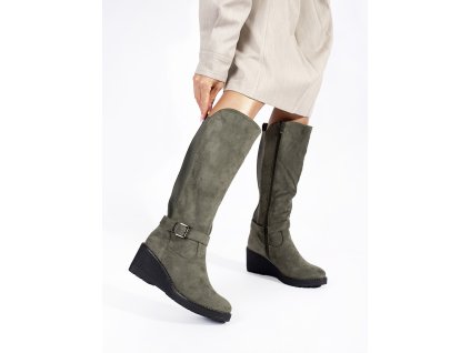 Semišové tmavě zelené kozačky na klínku (Velikost 36)