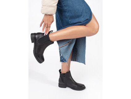 Černé ploché dámské boty štibletky (Velikost 36)