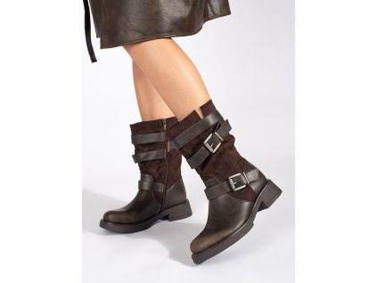Tmavě hnědé kozačky na nízkém podpatku s přezkami (Velikost 36)