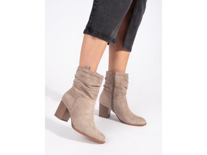 Béžové semišové dámské kotníkové boty na sloupku