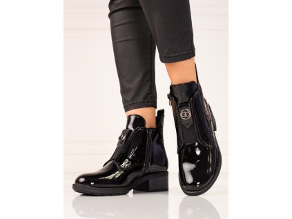 Dámské lakované kotníkové boty na plochém podpatku (Velikost 37.5)