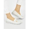 Bílé pohodlné mokasíny z ekokůže (Velikost 36)