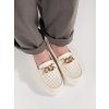 Kožené světle béžové mokasíny s řetízkem na platformě (Velikost 36)