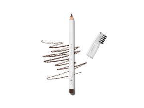 tuzka na oboci s mandlovym olejem pristine ere perez