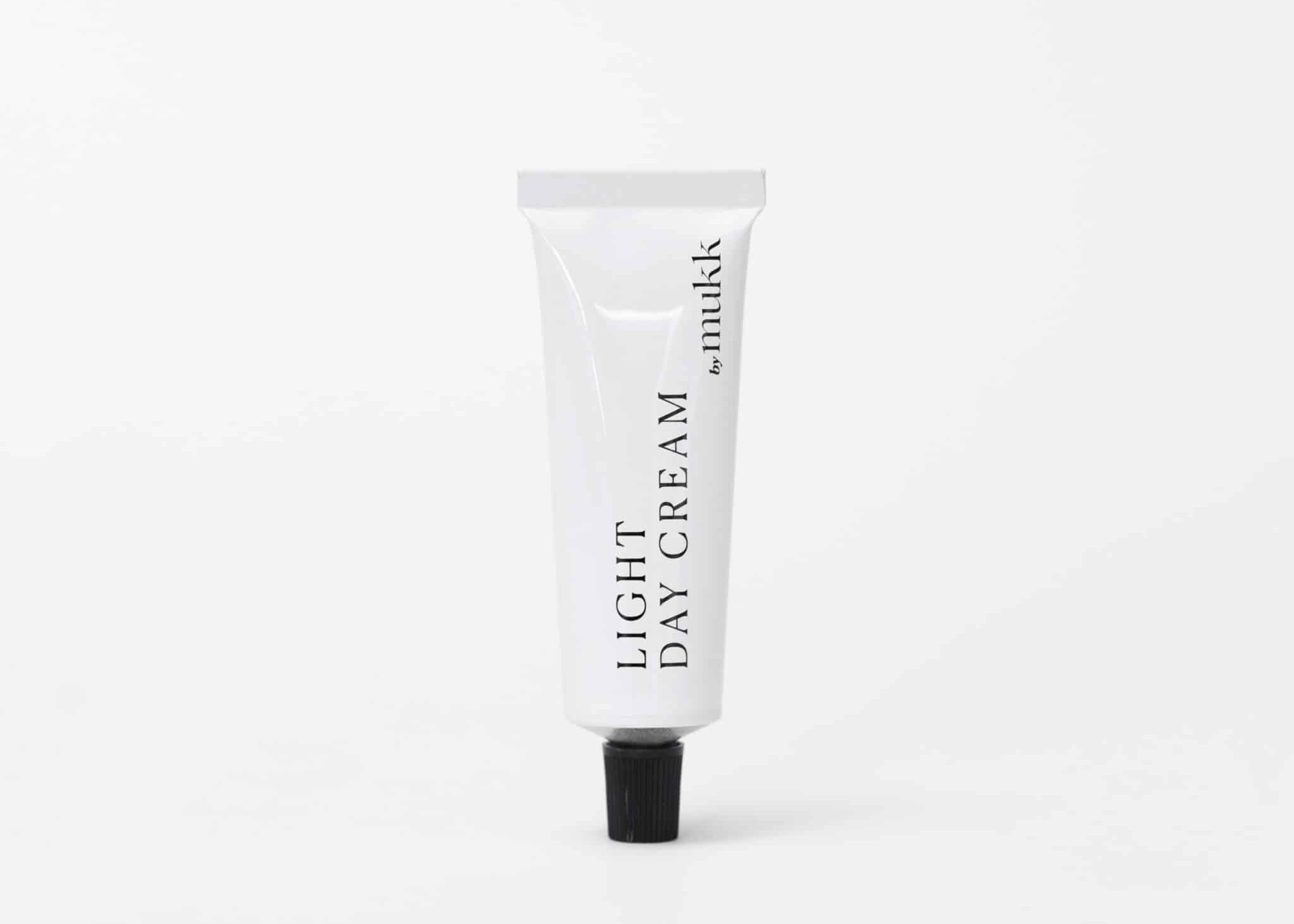 By Mukk lehký denní krém pro normální, smíšenou a mastnou pleť Light Day Cream 30 ml