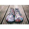 Lenka barefoot Elegance Crushed comics - colour