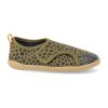 101KP700402 barefoot prezuvky bobux indie olive dalmation 2