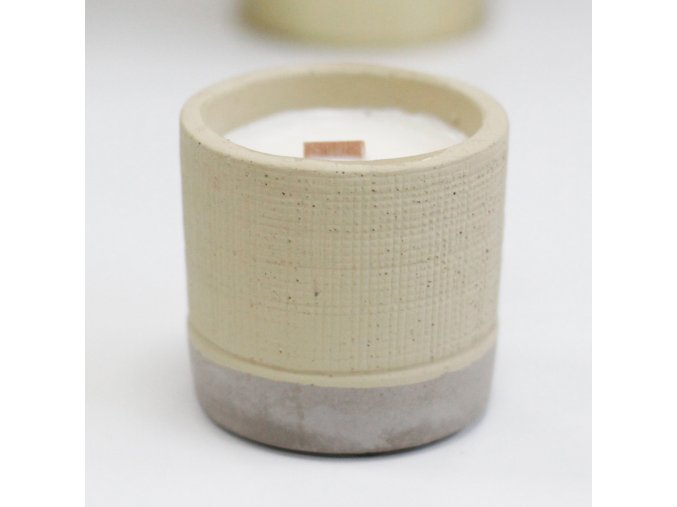 Sojová Svíčka v Betonovém Hrnku Šedá Kafe v Klubu 1