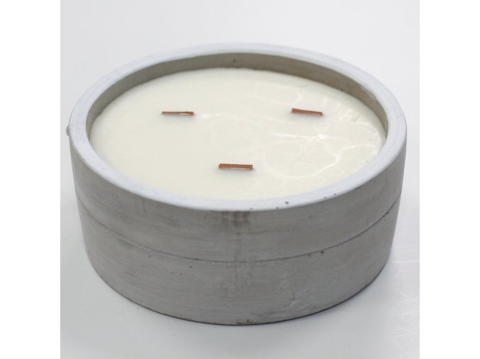 Sojové Svíčky v Betonu Velké Patchouli a Tmavý Jantar