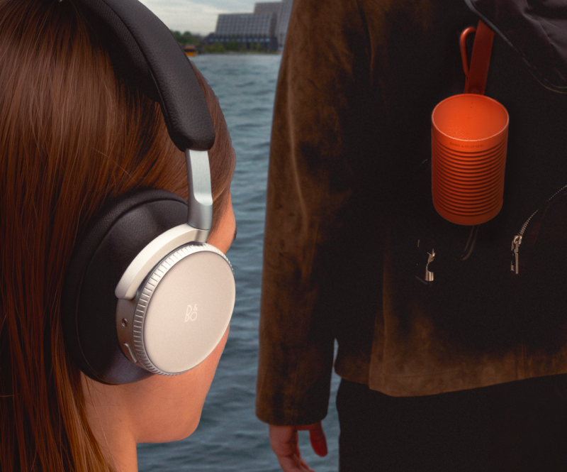 Beoplay H100 + dárek (mobil)