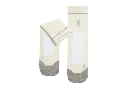 Ponožky On Running Ultra Sock Undyed (Velikost L)