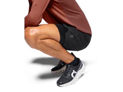 Pánské kraťasy ON Running Performance Hybrid Short Black (Velikost L)