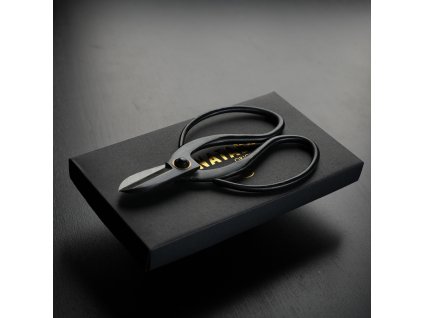 Tradiční japonské nůžky