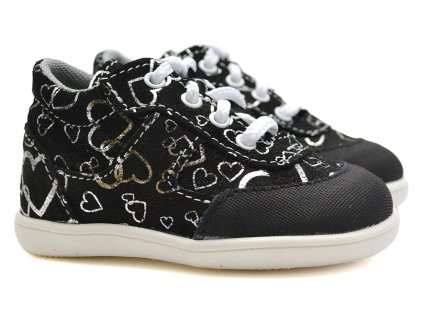 Dívčí boty JONAP 051 černé srdce