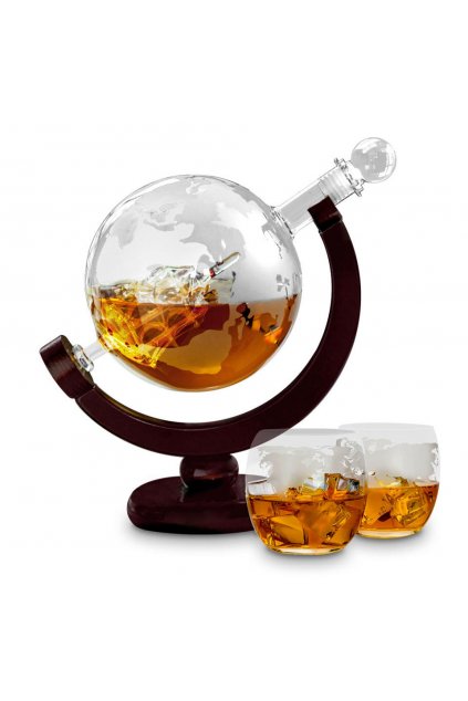 Globe decanter 4