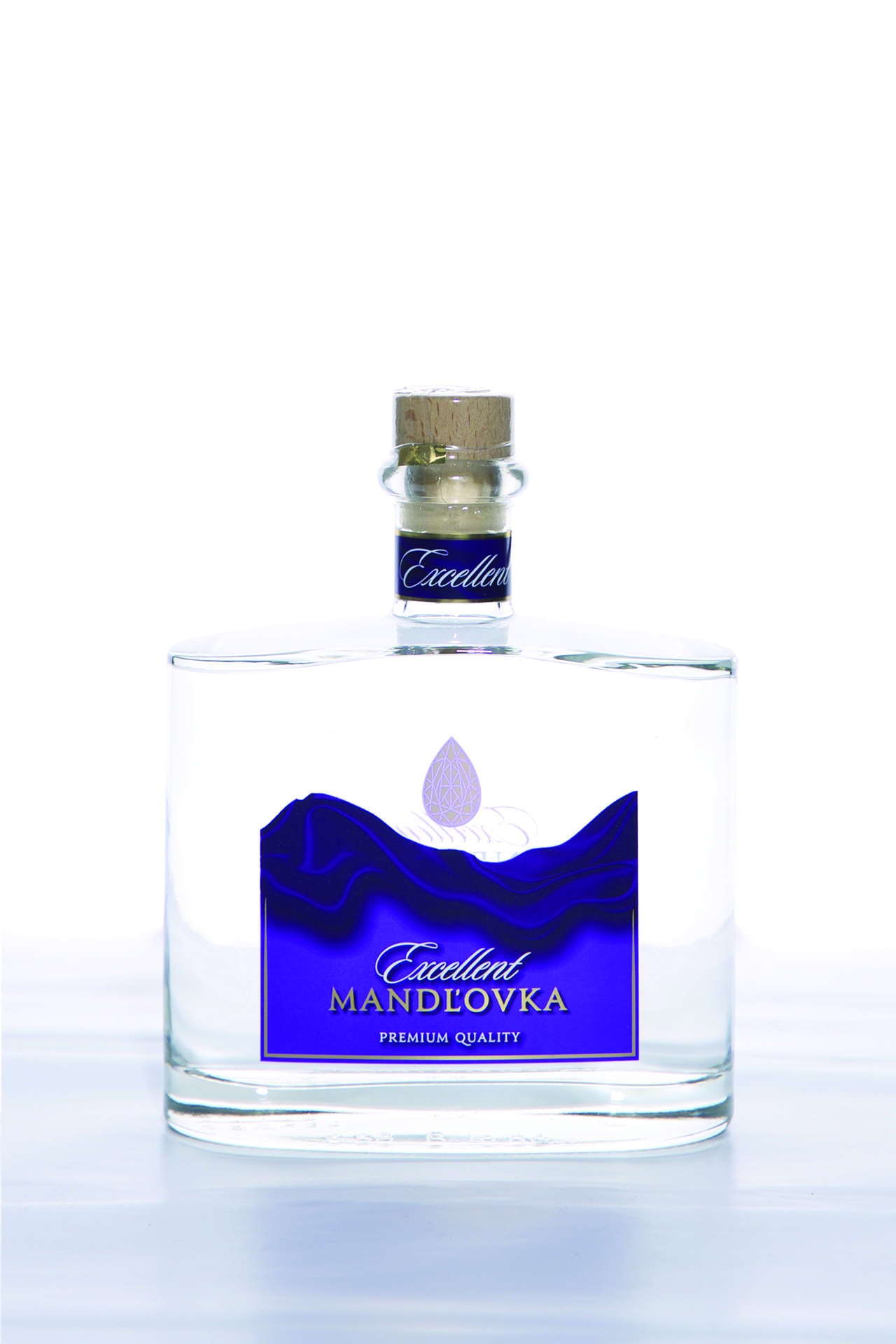 MANDĽOVKA EXCELLENT 0.50L 40.20% (čistá fľaša)