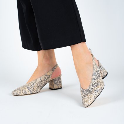 Dámské béžové kožené perforované lodičky s otevřenou patou