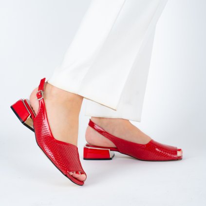 Dámské červené elegantní sandály na nízkém podpatku Letizia 2