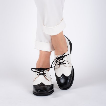 Dámské černobílé oxfordky Letizia 2