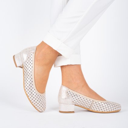 Dámské kožené perforované béžové lodičky Letizia 2