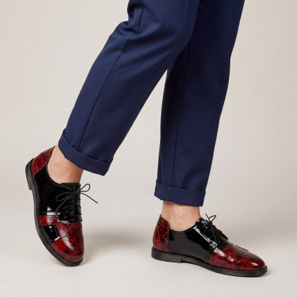 Dámské černéčervené kožené polobotky s širokou špičkou Letizia