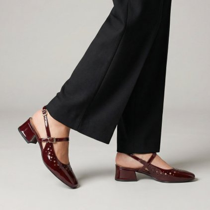 Dámské perforované vínové lodičky z lakované kůže Letizia