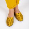 Dámské žluté perforované baleríny 2