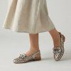 Dámské stříbrné kožené perforované sandály s květinou Letizia